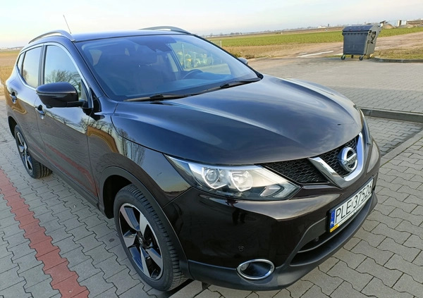 Nissan Qashqai cena 59000 przebieg: 119000, rok produkcji 2016 z Leszno małe 211